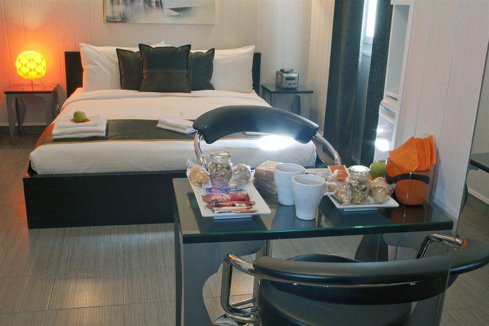 Hostal Oxum Madrid Zimmer foto