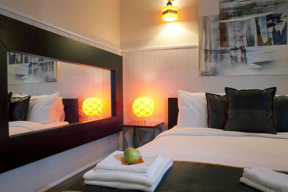 Hostal Oxum Madrid Zimmer foto