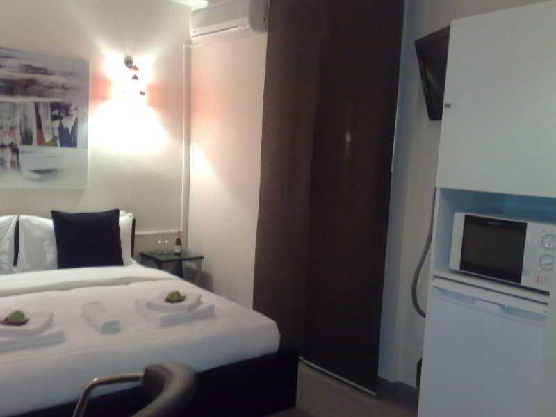Hostal Oxum Madrid Zimmer foto